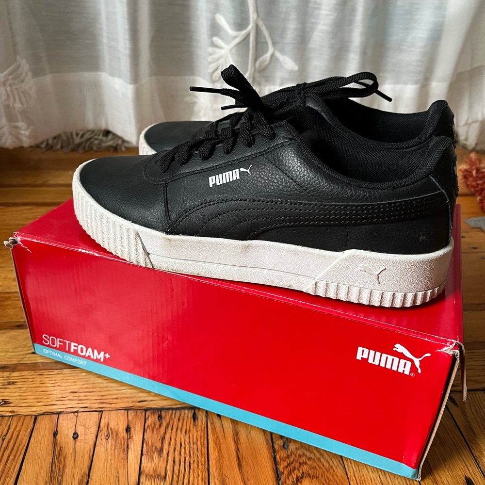 Puma Carina Sneakers